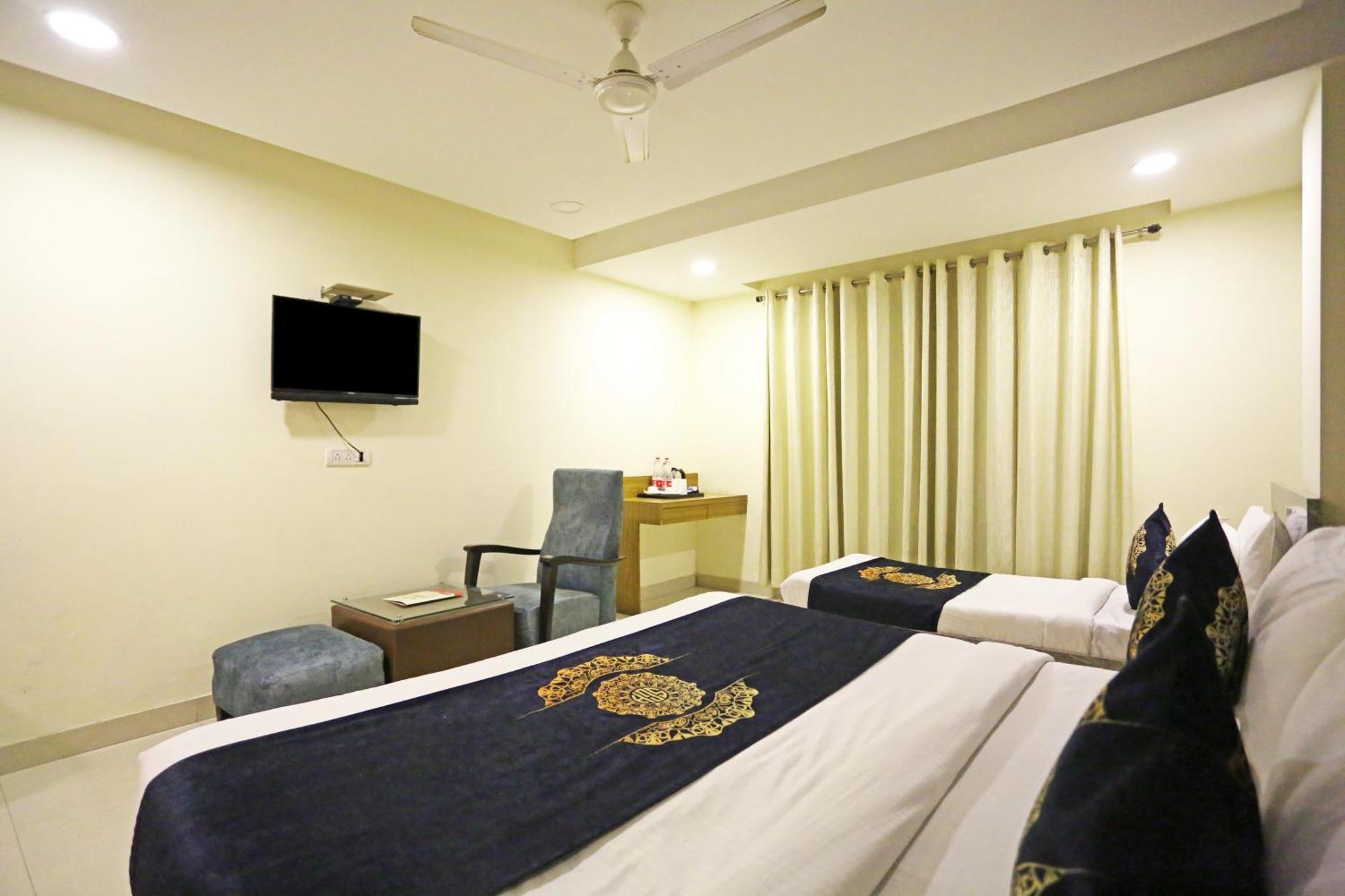 Hotel Grand Suites By D'Capitol Near Delhi Airport Nueva Delhi Exterior foto