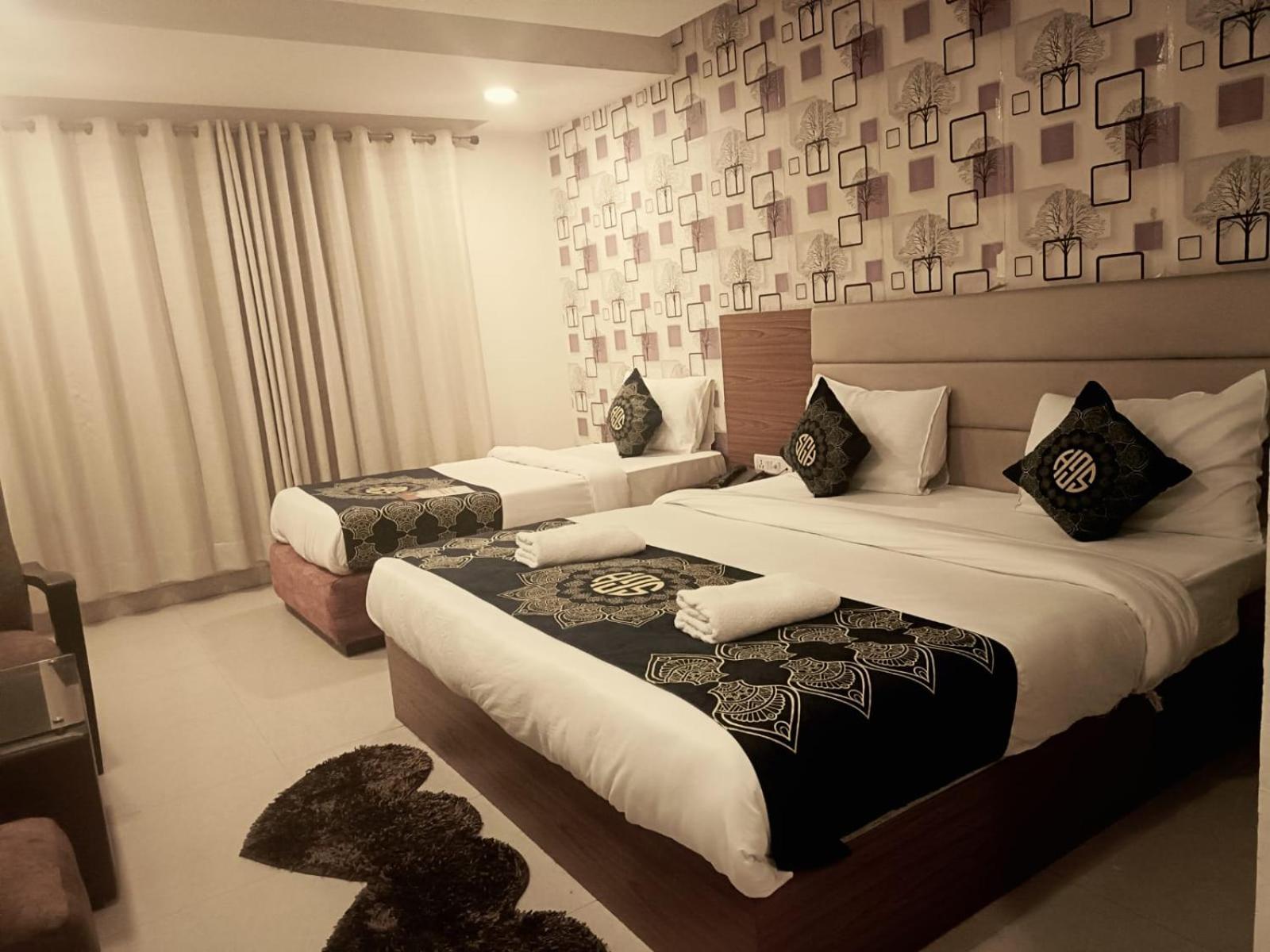 Hotel Grand Suites By D'Capitol Near Delhi Airport Nueva Delhi Exterior foto