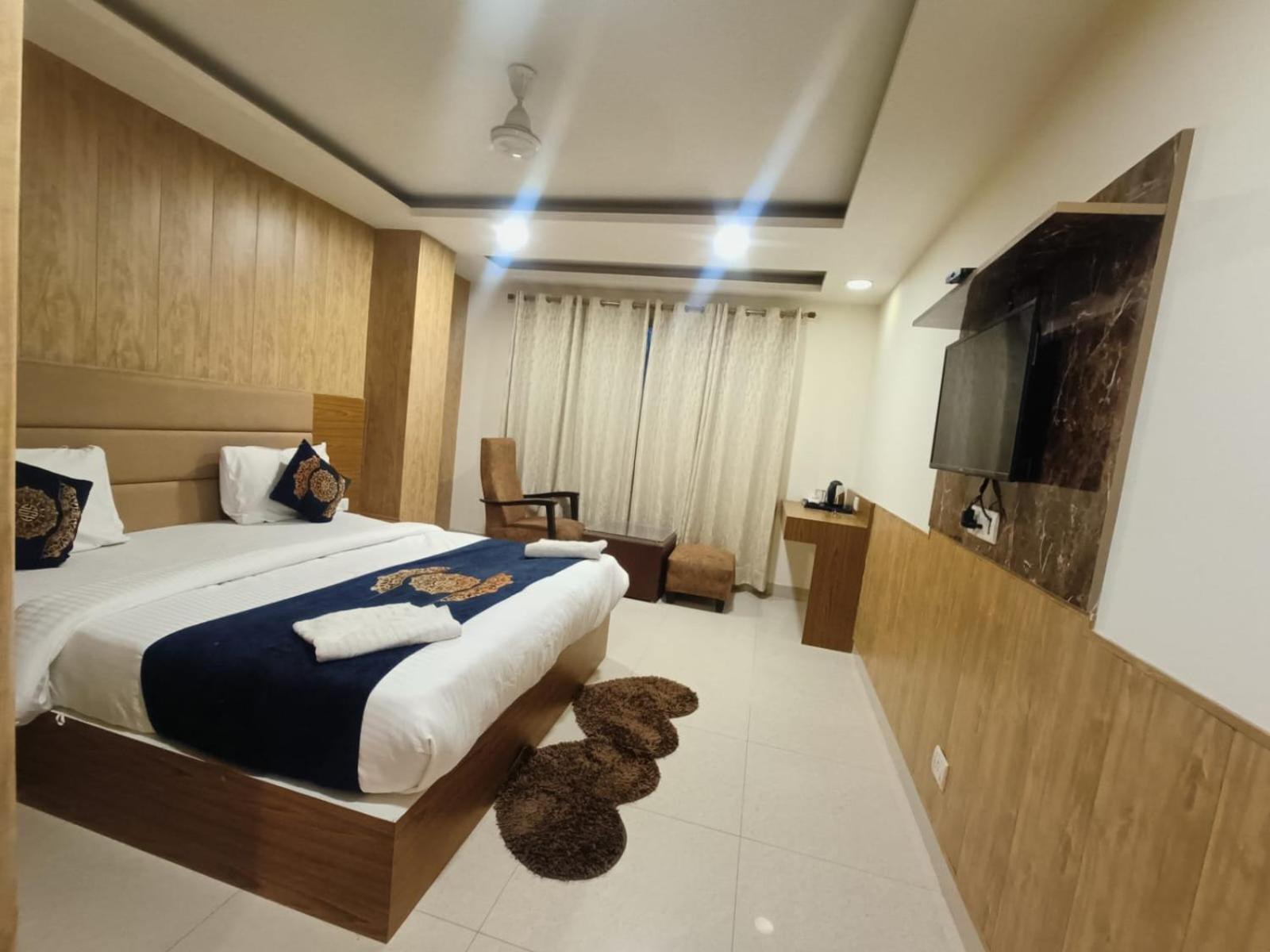 Hotel Grand Suites By D'Capitol Near Delhi Airport Nueva Delhi Exterior foto