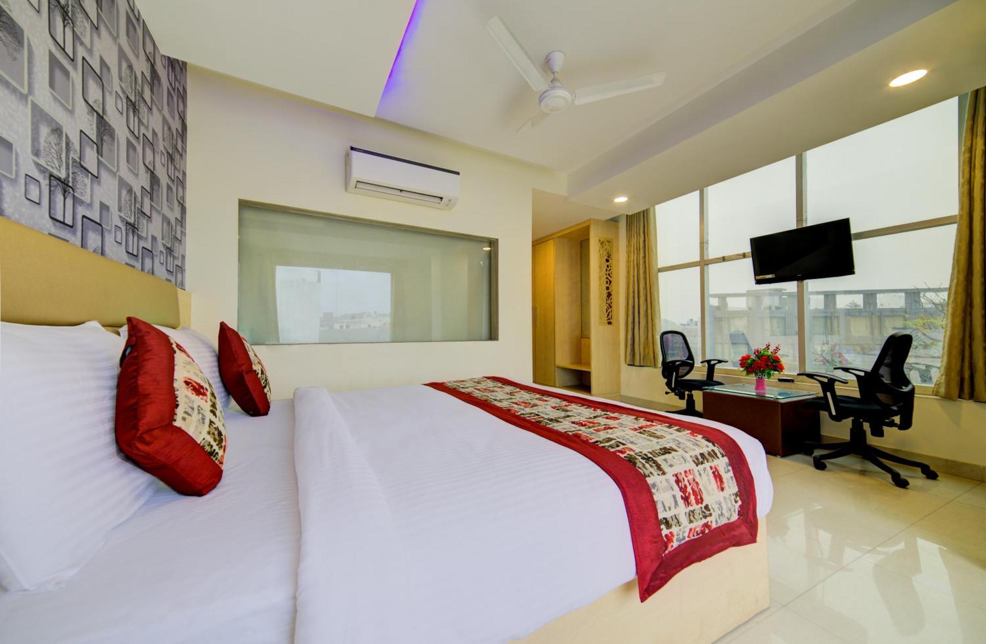 Hotel Grand Suites By D'Capitol Near Delhi Airport Nueva Delhi Exterior foto