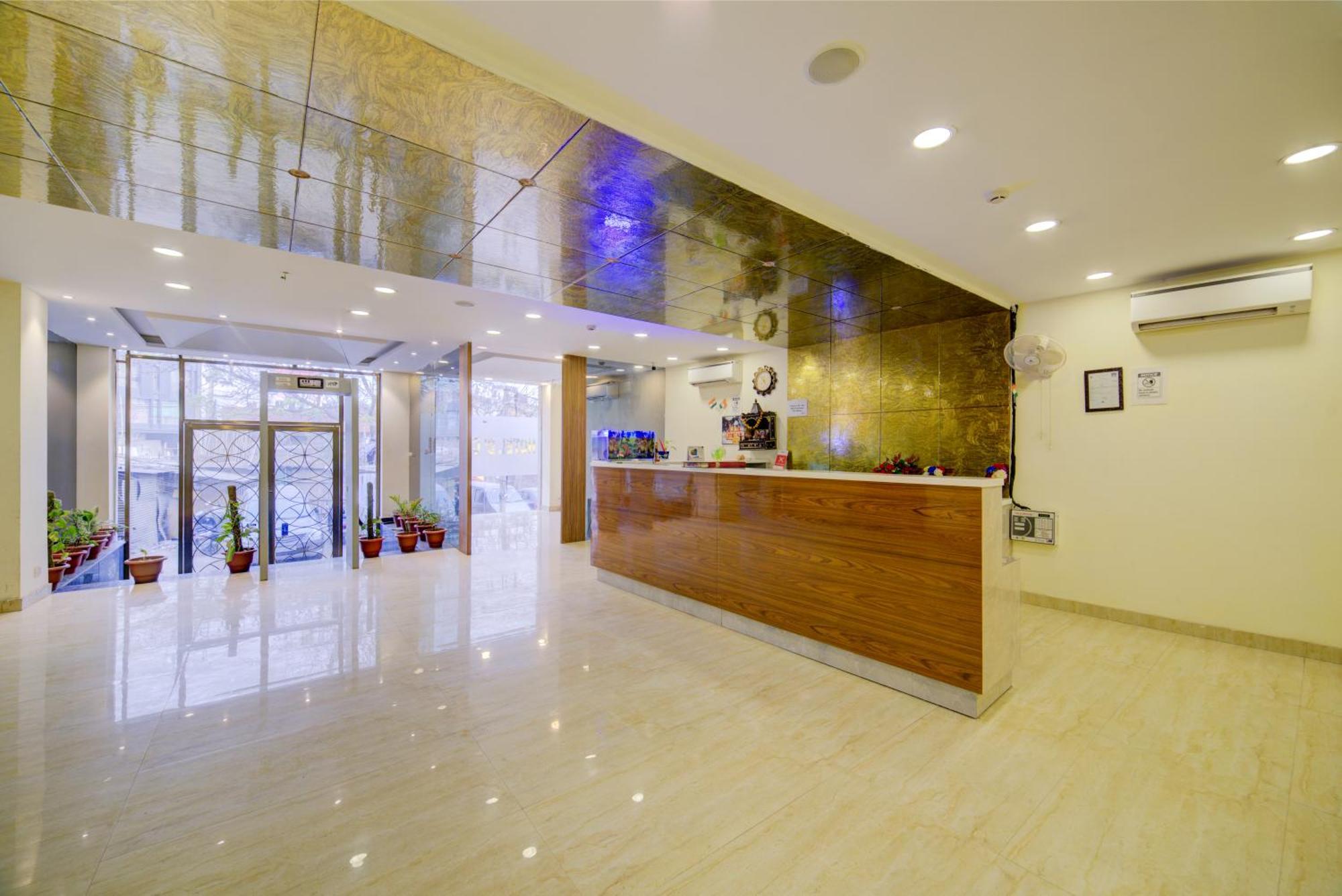 Hotel Grand Suites By D'Capitol Near Delhi Airport Nueva Delhi Exterior foto
